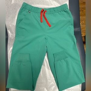 Figs Tansen men’s pants Surgical Green small short